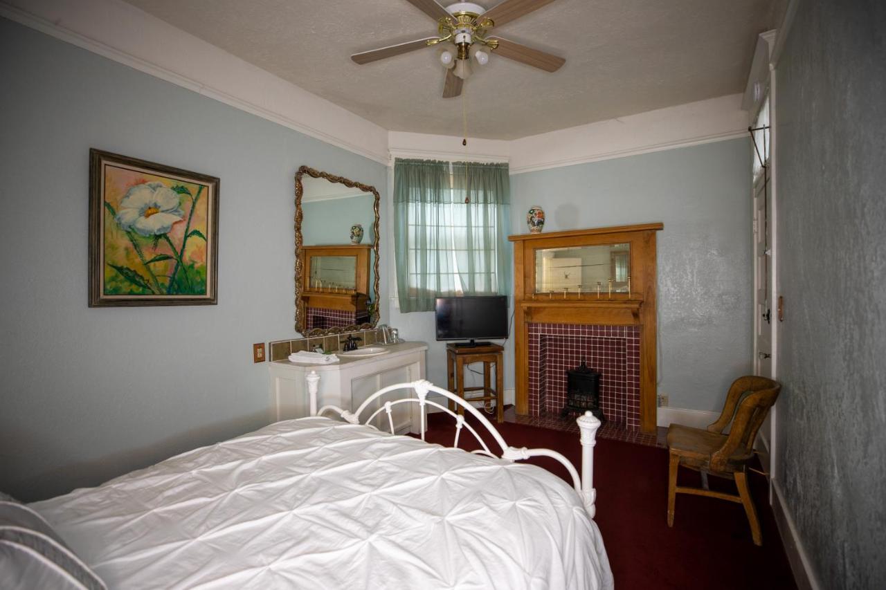 Bisbee Grand Hotel Exterior photo